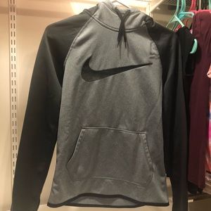 nike hoodie!!